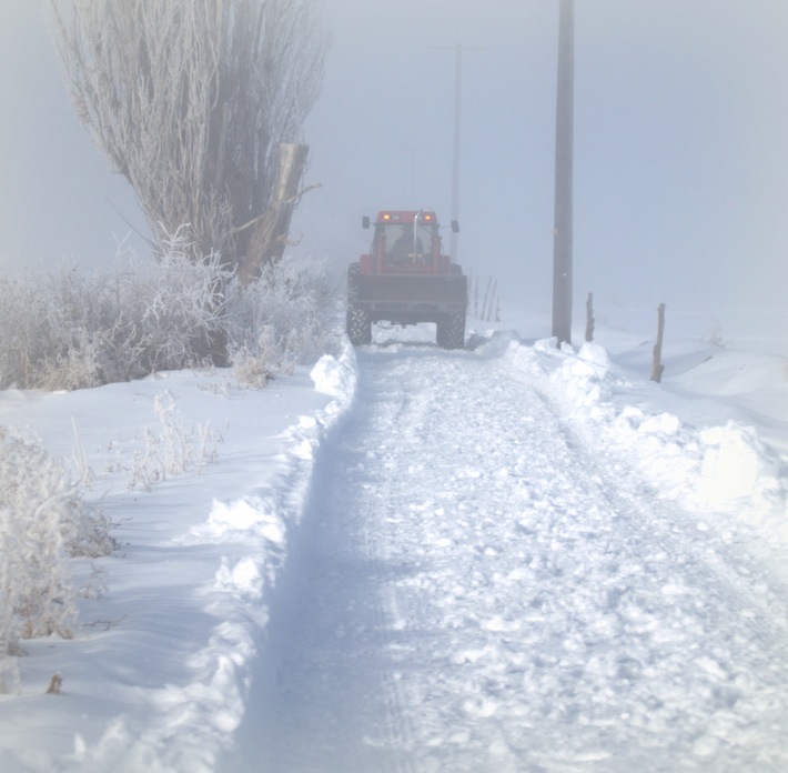 tractor, winter, plain city