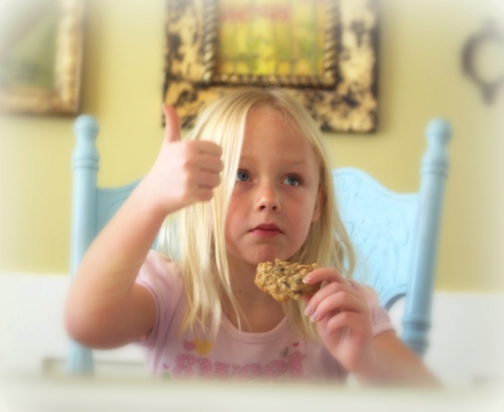 thumbs up! Healthy oatmeal cookies recipe