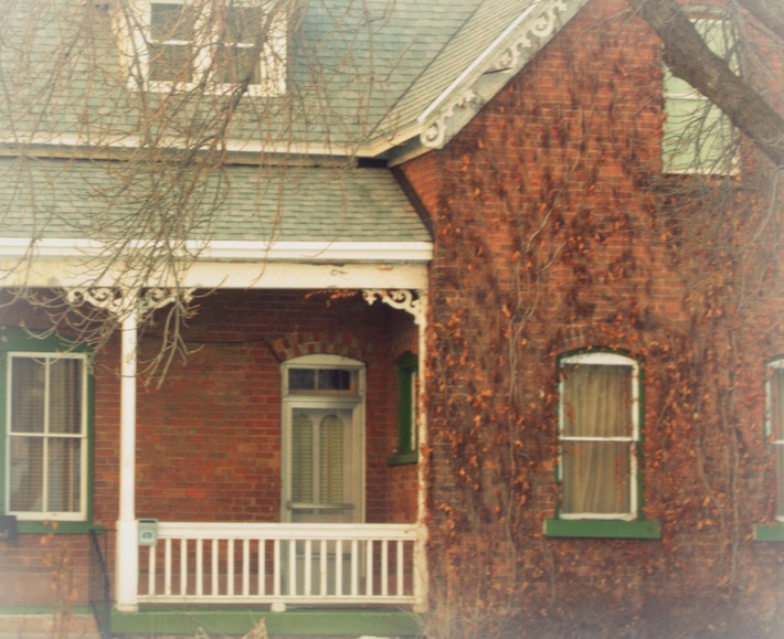 Hansel & Gretel Gingerbread House: Ogden Winter